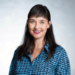 我们的双语教师 | 广州市番禺区诺德安达学校 - 03 Feature Cards Tabs